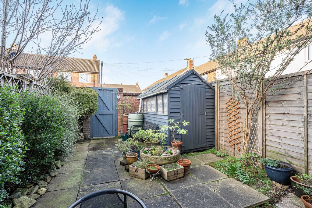 Additional image 13 of 2 bed terraced house for saleMarlborough Close, Oxford OX4