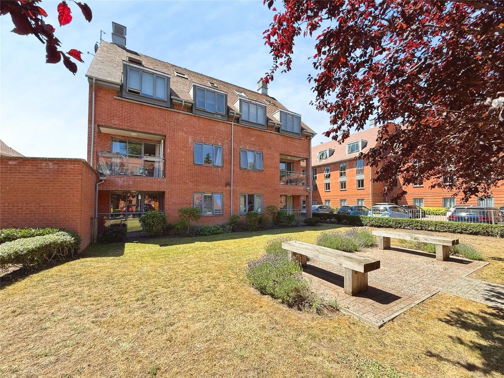 Property photo 1 of 12 Picture No. 05