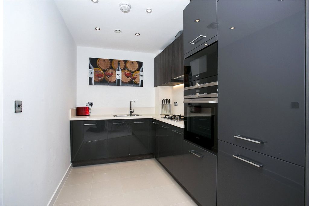 Property photo 3 of 7 Picture No. 06