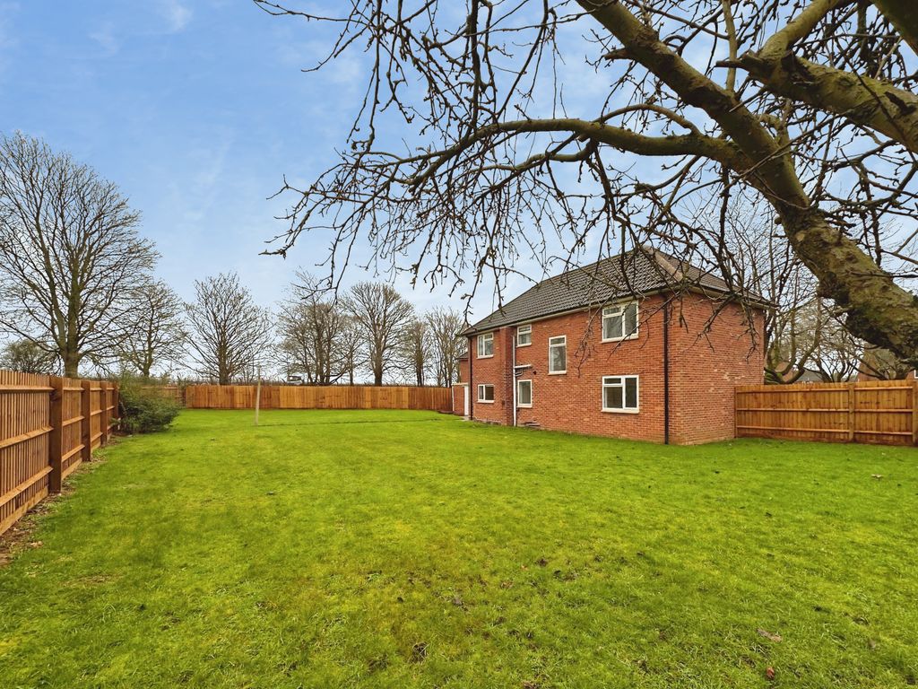 Property photo 3 of 36 Image