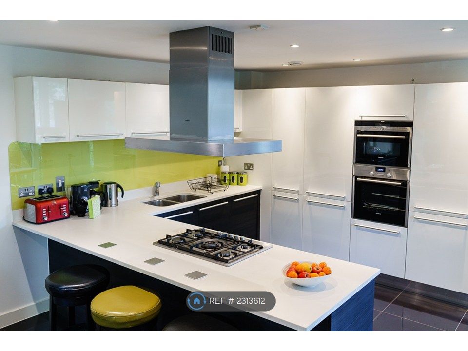Property photo 2 of 15 Kitchen Ground Floor