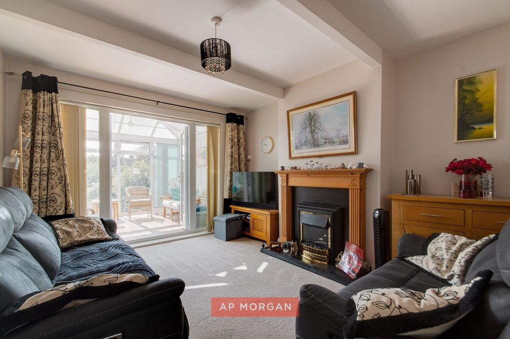 Property photo 2 of 17 Picture No. 08