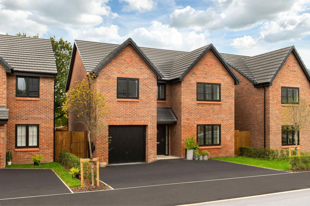 Property photo 1 of 12 External