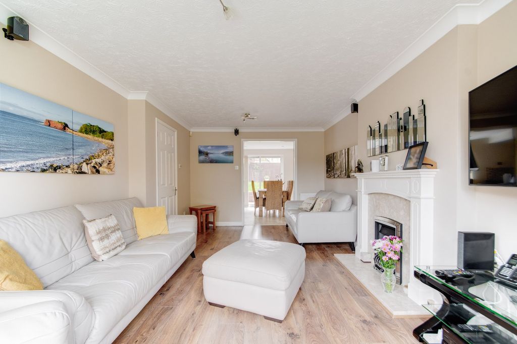 Property photo 3 of 20 Picture No. 21