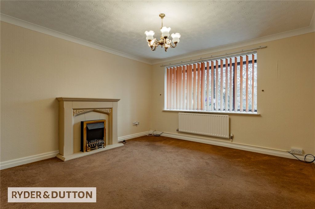 Property photo 3 of 16 Picture 3