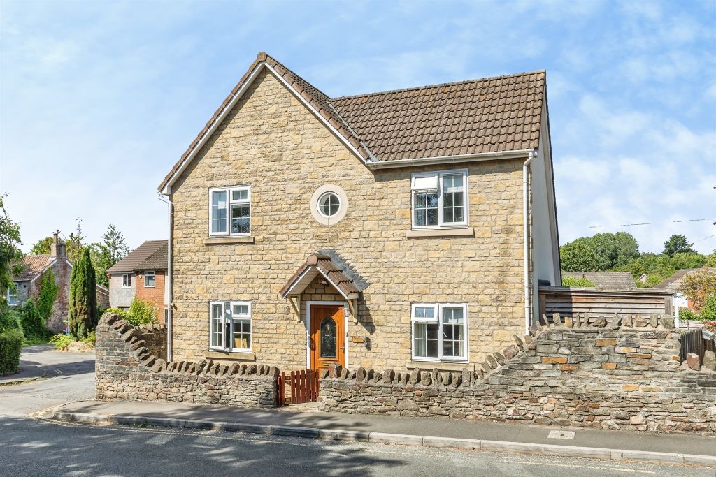 Property photo 1 of 18