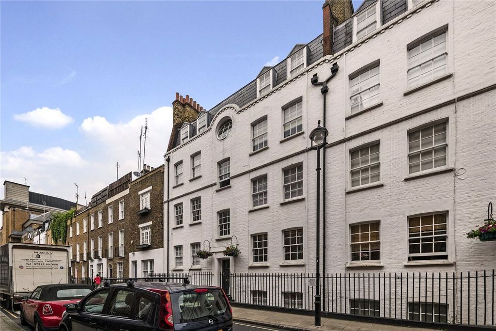 Property photo 1 of 5