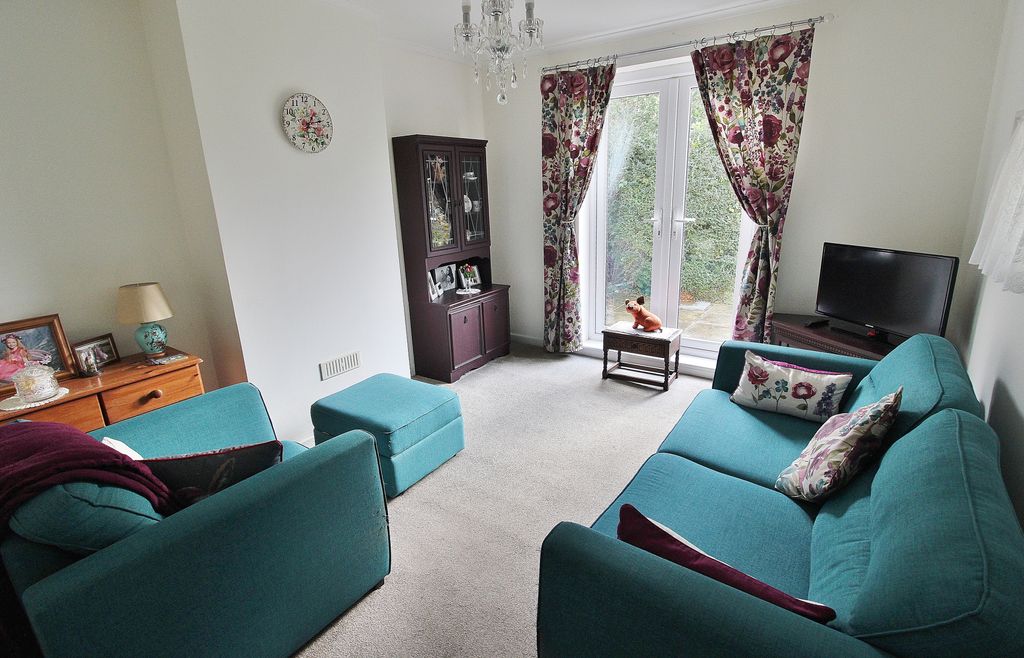 Property photo 3 of 10