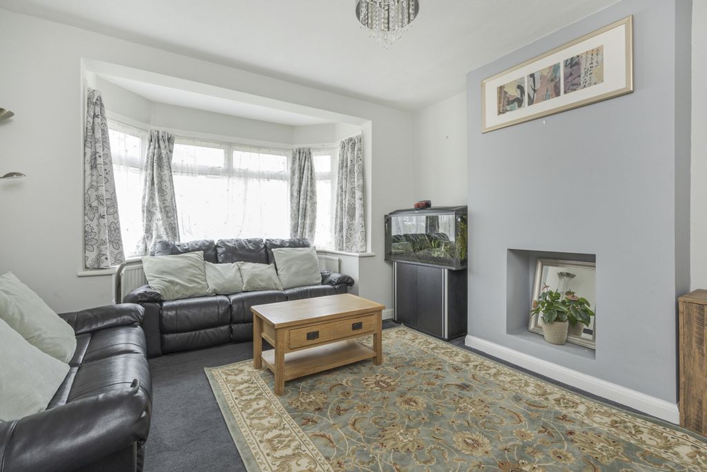 Property photo 2 of 12 1-6