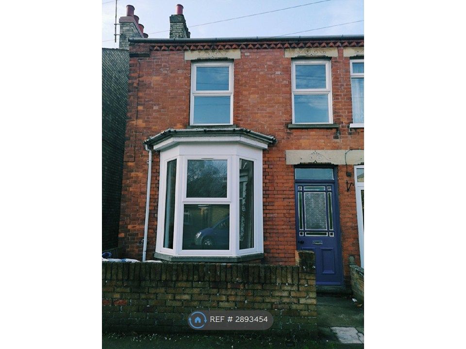 Property photo 2 of 6 Front