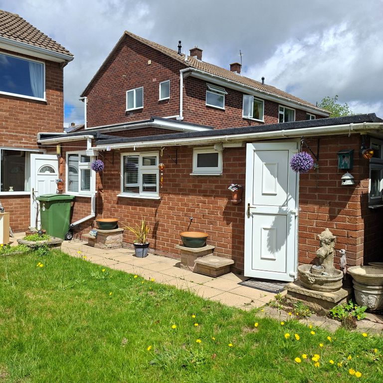 Property photo 3 of 18