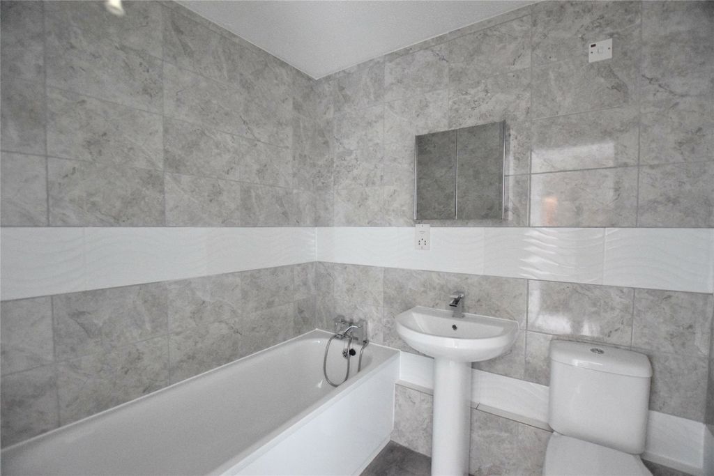 Property photo 1 of 5 Bathroom