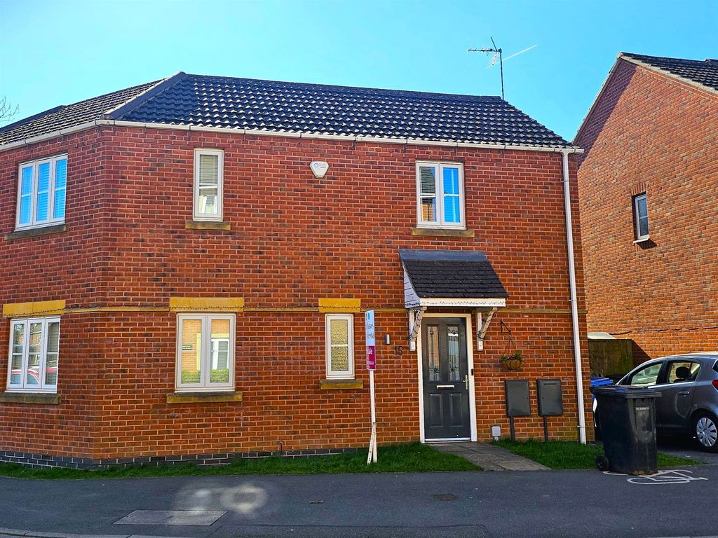Property photo 1 of 15