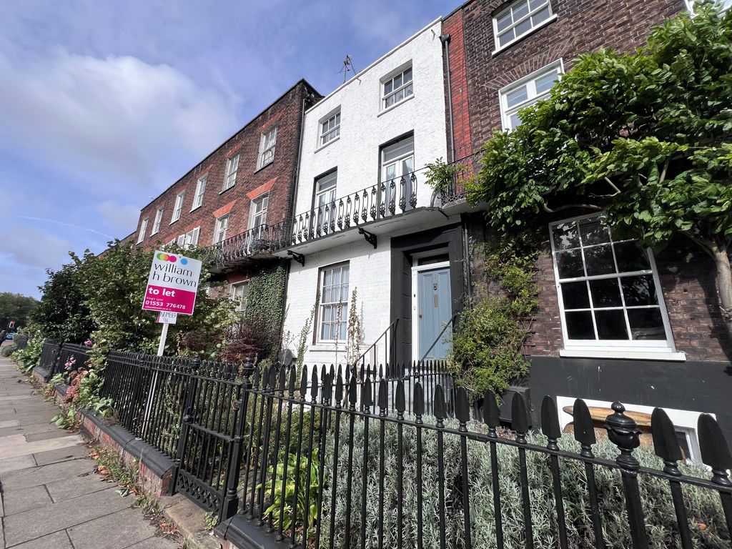 Property photo 1 of 10 Front