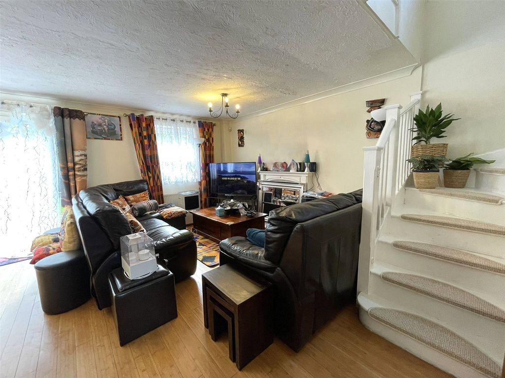 Property photo 2 of 14 Picture No. 25