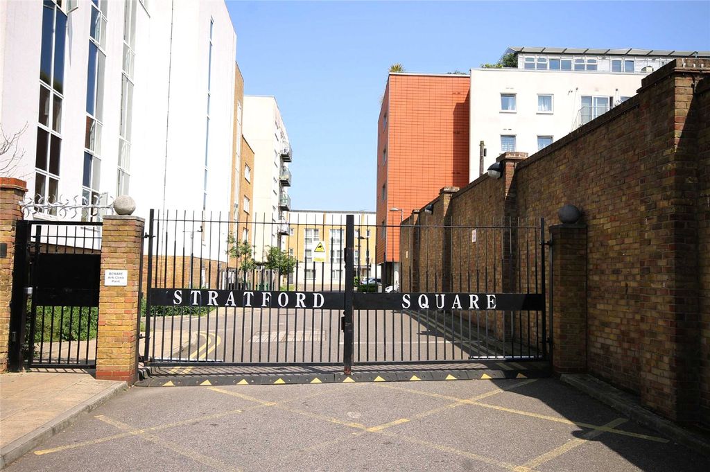 Property photo 2 of 13 Picture No. 21