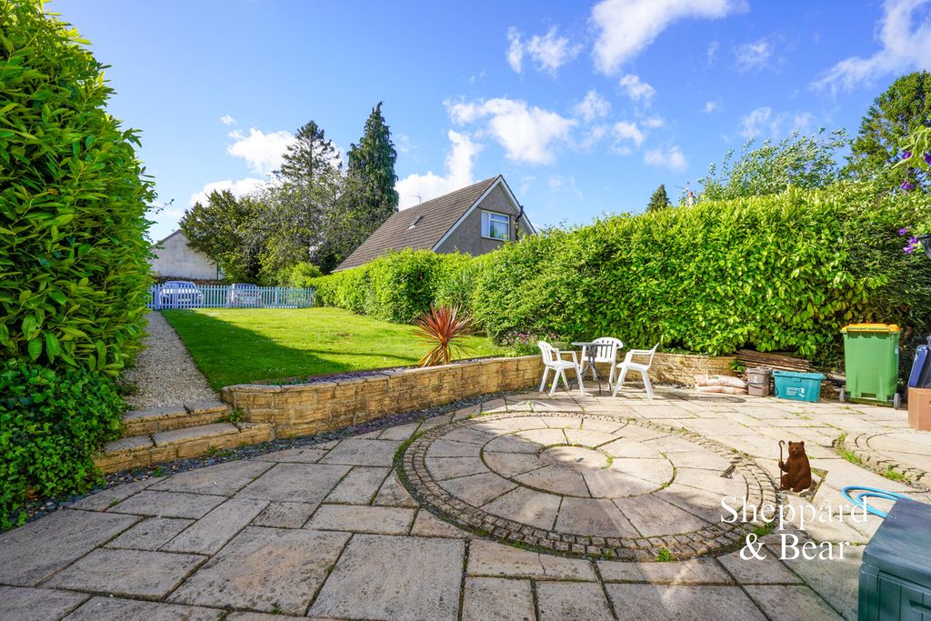 Property photo 2 of 48 Rear Garden