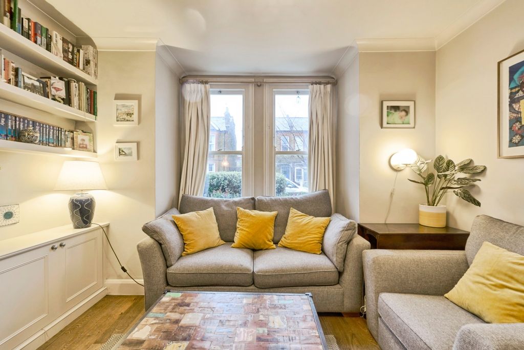 Property photo 2 of 12 Pbox-Img.Jpg