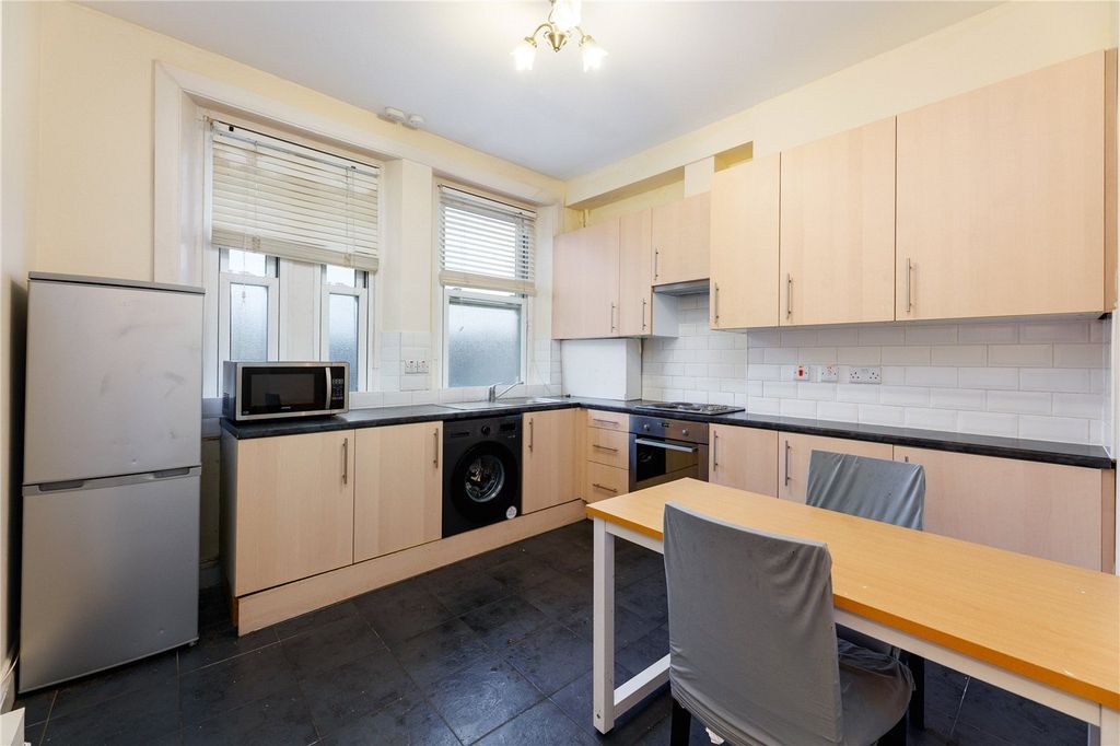 Property photo 2 of 6 Picture No. 05