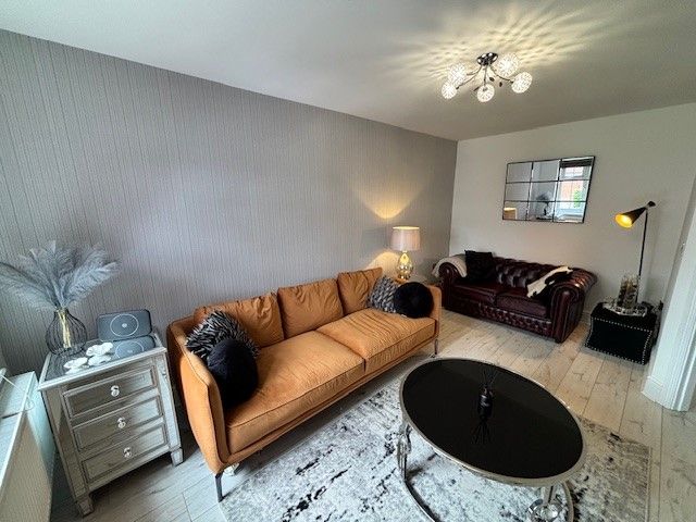 Property photo 2 of 15 Living Room 2