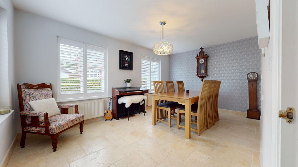 Property photo 3 of 30 4360715