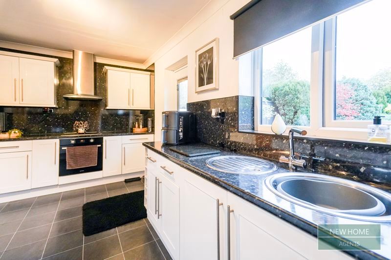 Property photo 3 of 22 Photo 14