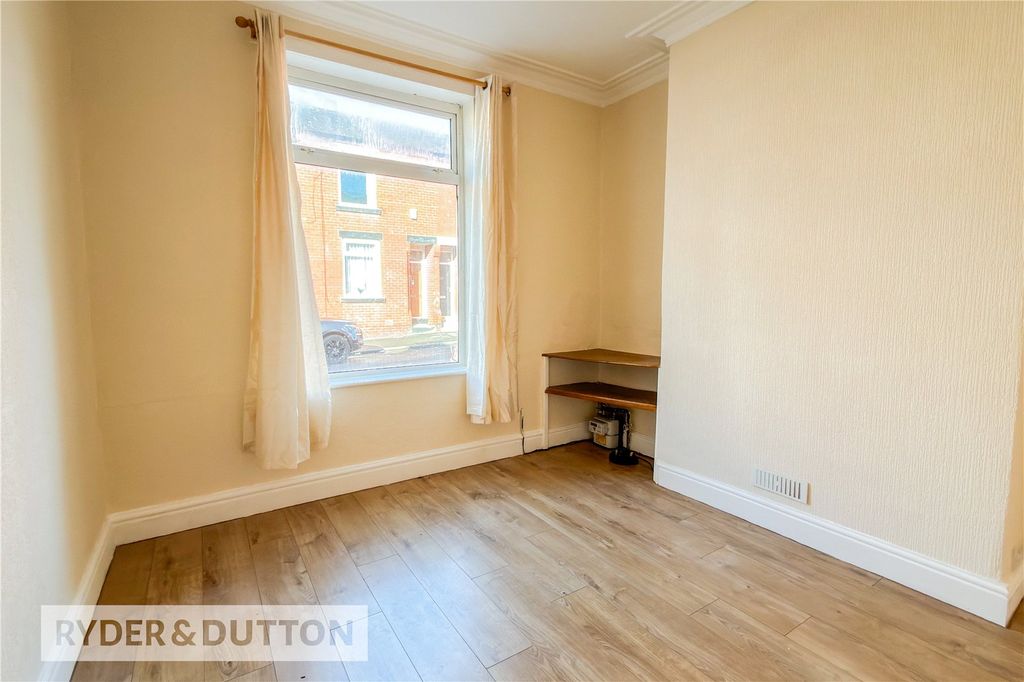 Property photo 2 of 13 Picture No. 03