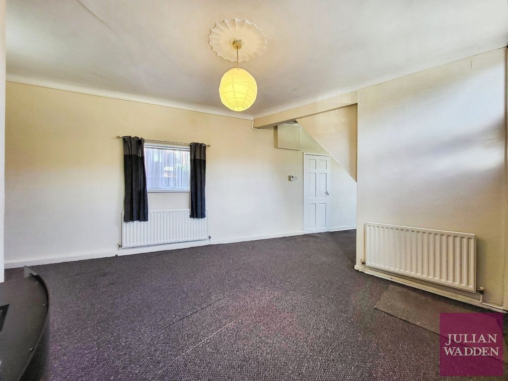 Property photo 3 of 14 Picture 3