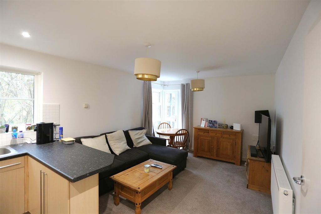 Property photo 2 of 15 262A8109.Jpg
