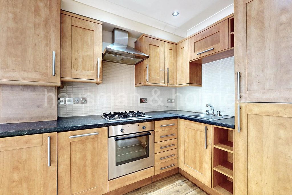 Property photo 1 of 10 W07.Jpg