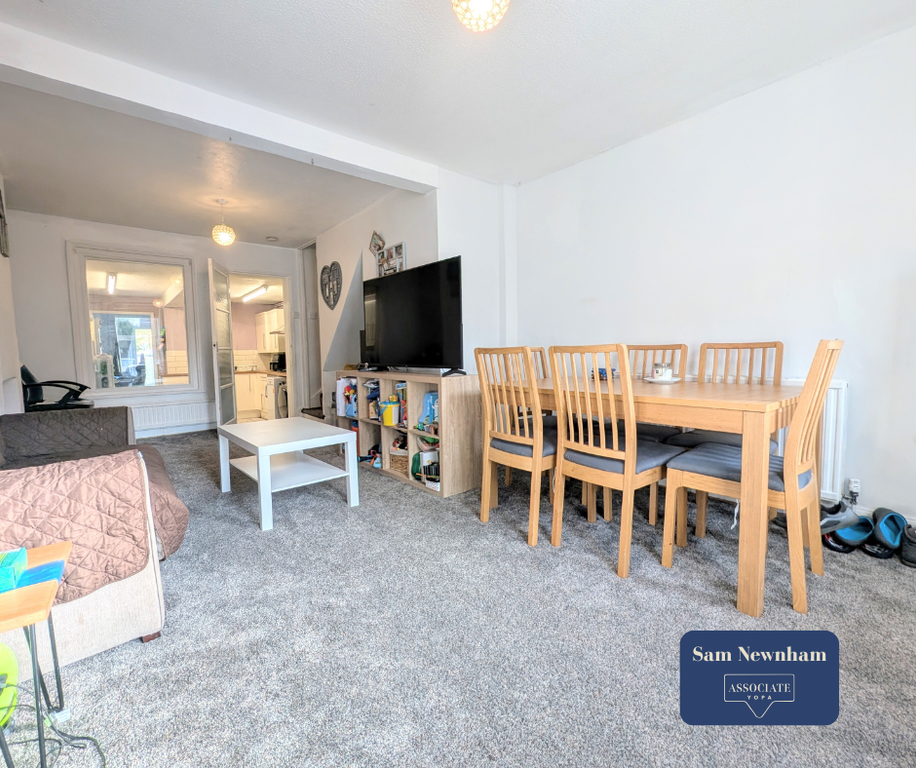 Property photo 2 of 12 Living Room