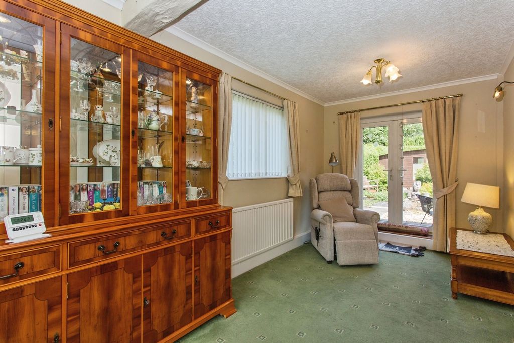 Property photo 3 of 20 Pbox-Img.Jpg