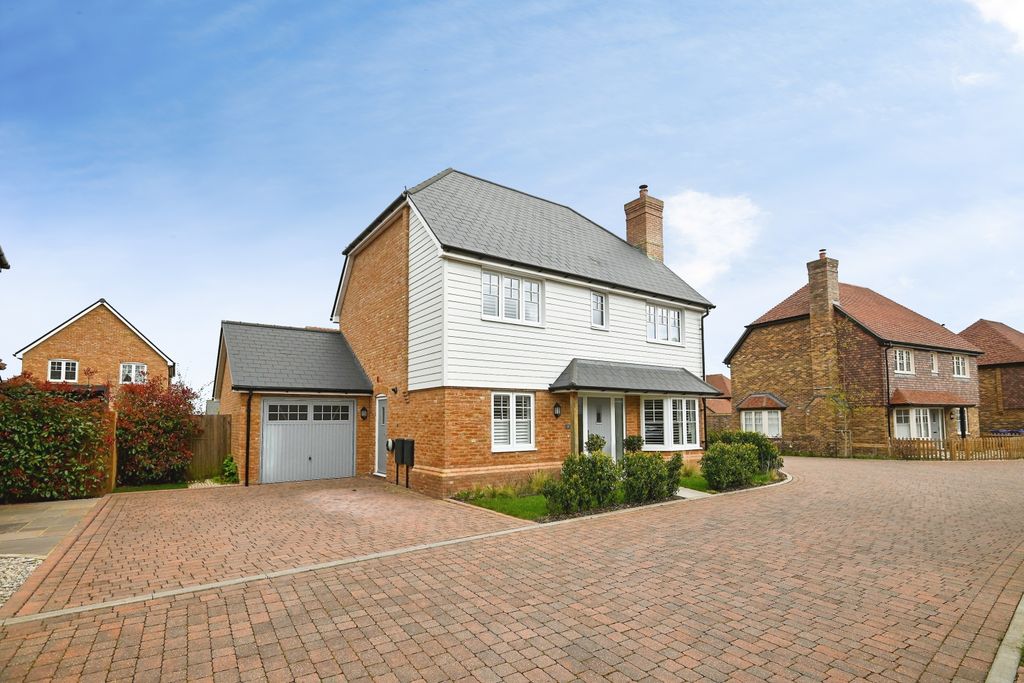 Property photo 1 of 26 Front