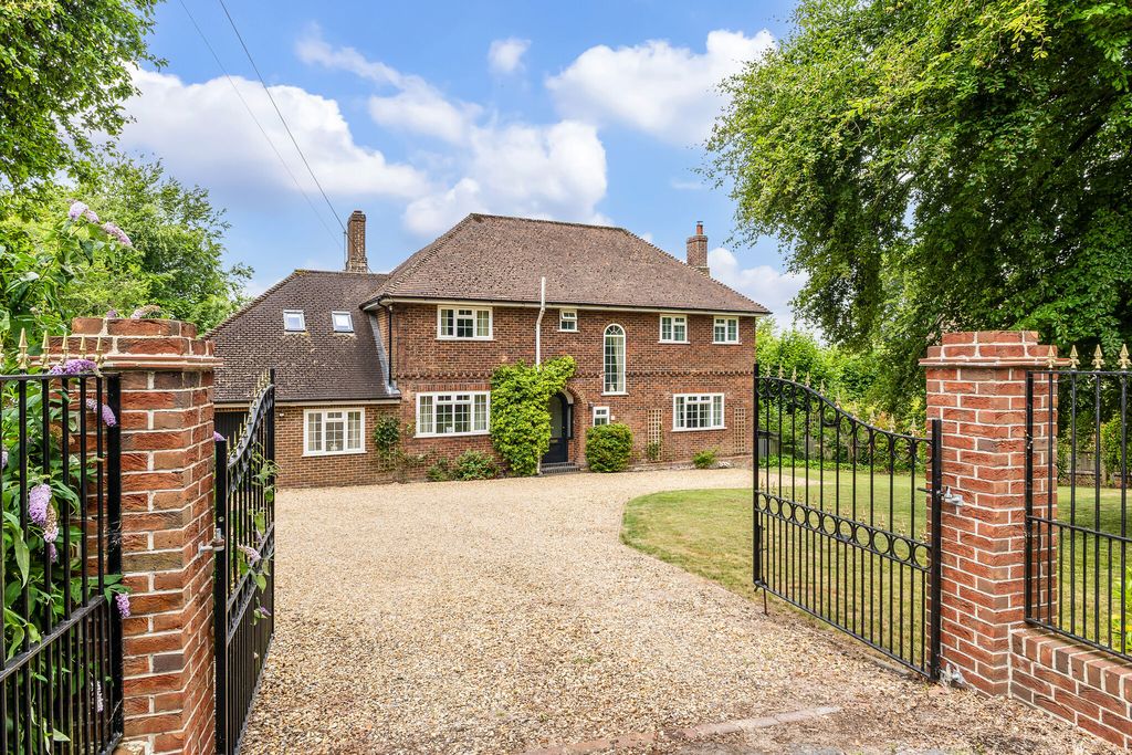 Property photo 1 of 22
