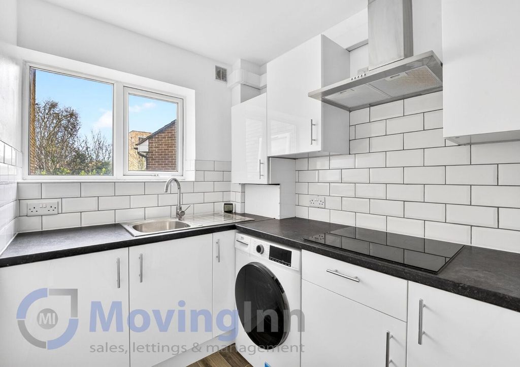 Property photo 2 of 15 Kitchen