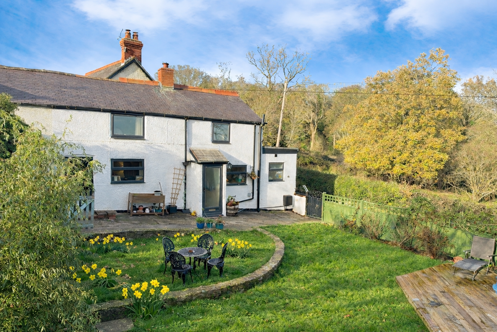 Property photo 1 of 22