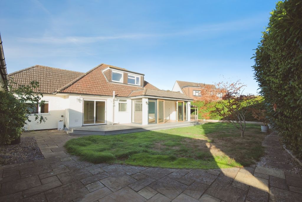 Property photo 2 of 27 Pbox-Img.Jpg