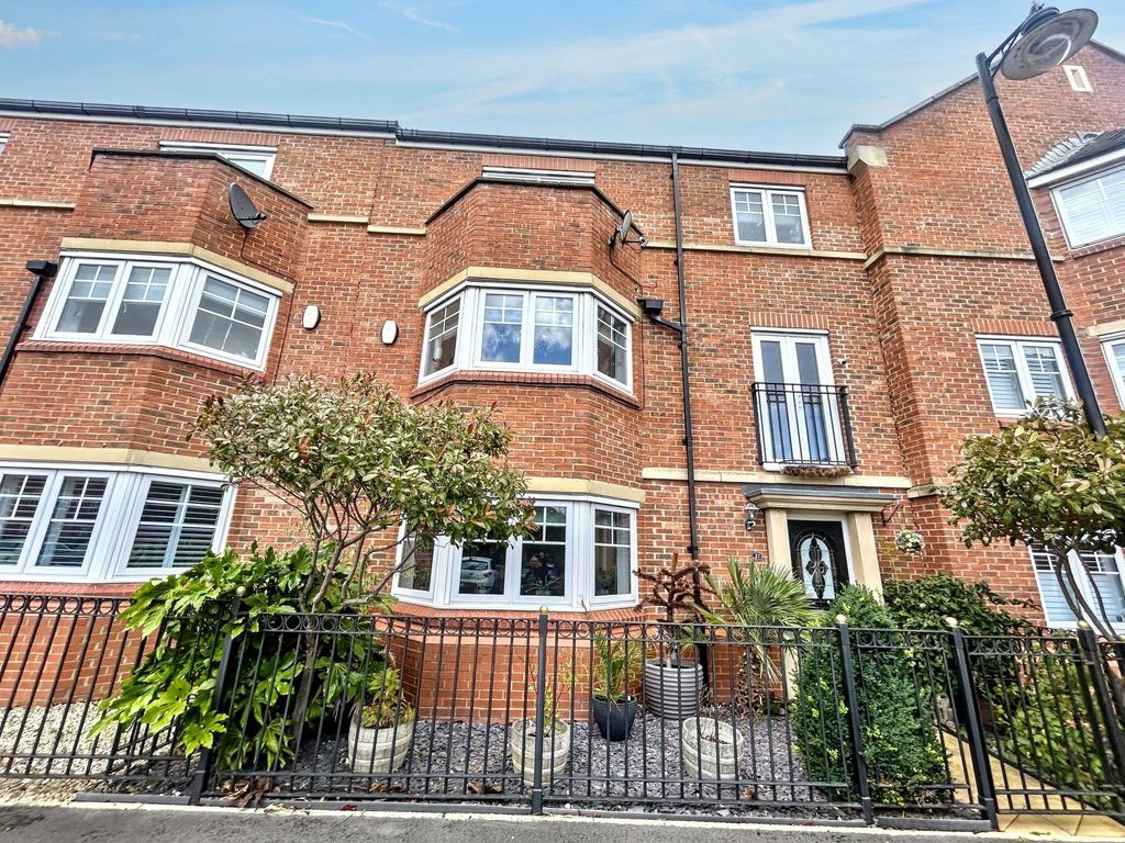 Property photo 1 of 27