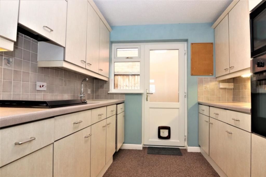 Property photo 3 of 9 92d6444Ca06F830489A1Fb3Edf081682