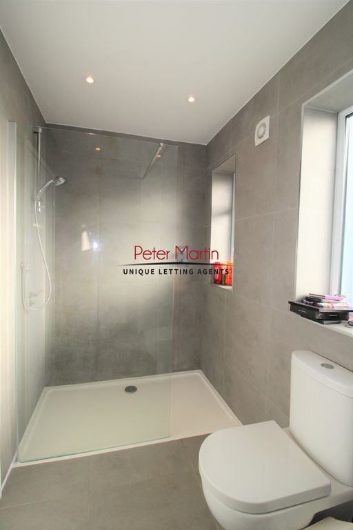 Property photo 3 of 9 Photo 9