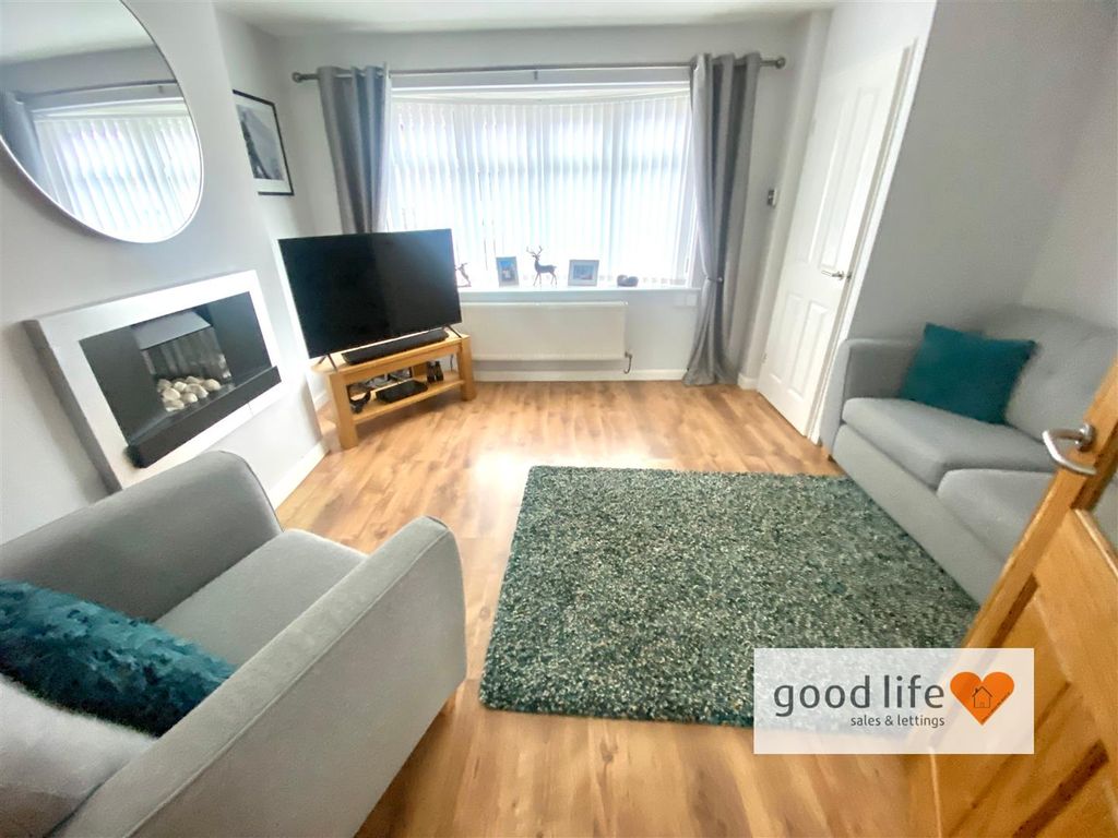 Property photo 2 of 18 20260312_134326561_Ios33Arundalroad.Jpg