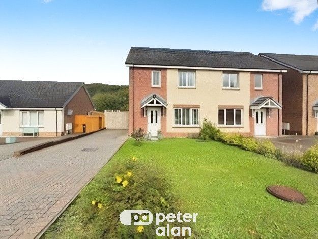 Property photo 2 of 15 Front