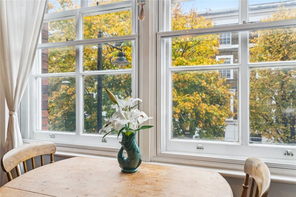 Property photo 2 of 15 Picture No. 16