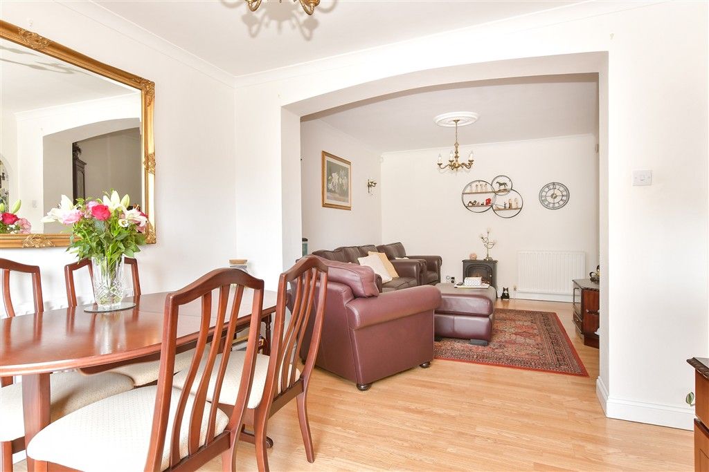 Property photo 3 of 12 Dining Area