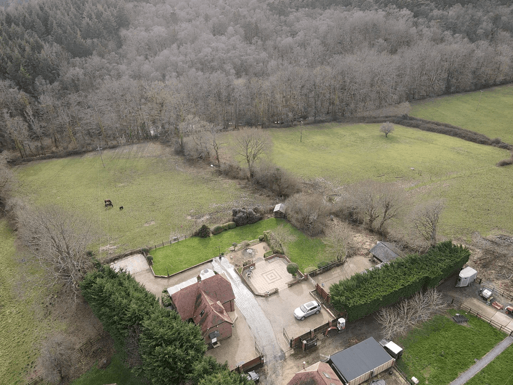 Property photo 3 of 22 Gallery