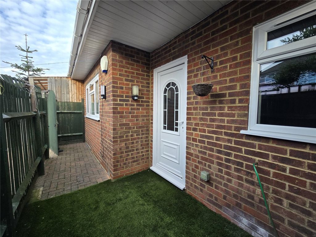 Property photo 1 of 8 Picture No. 19