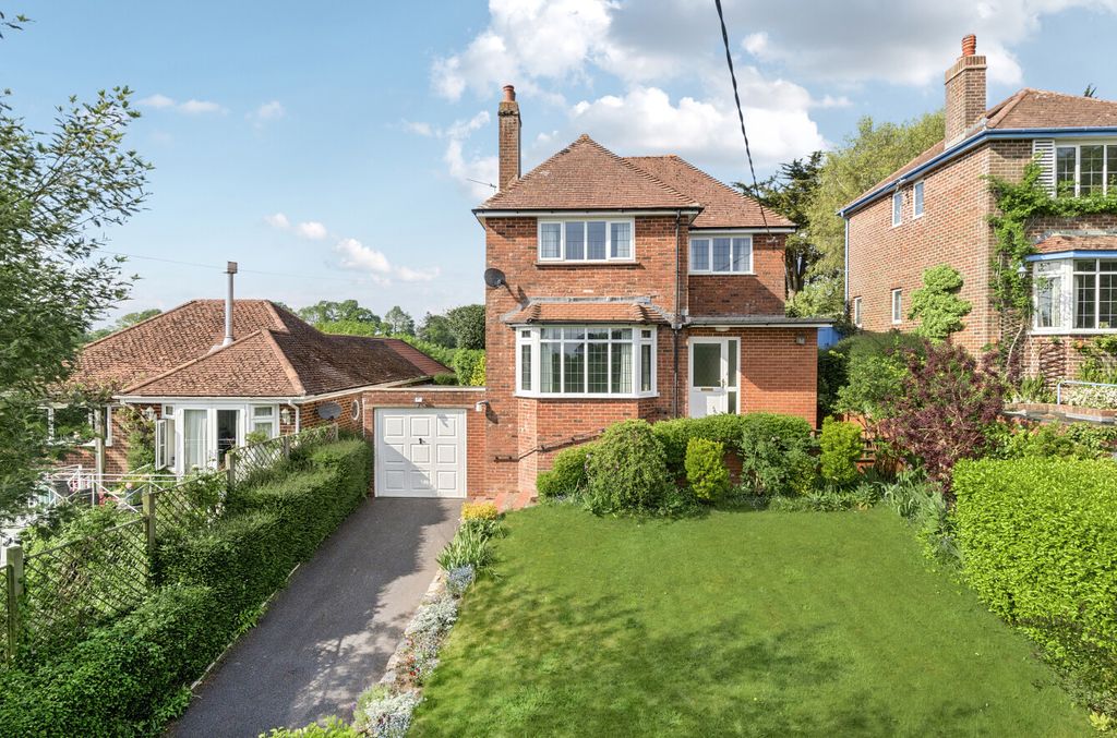 Property photo 1 of 18 Front