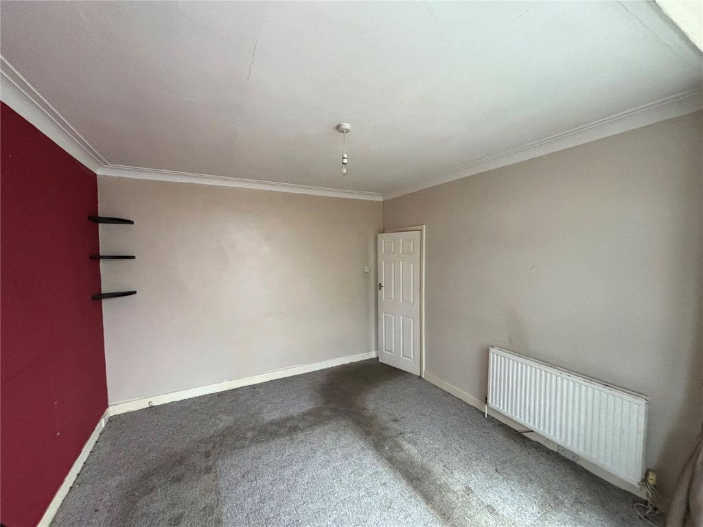 Property photo 2 of 10 Picture No. 08