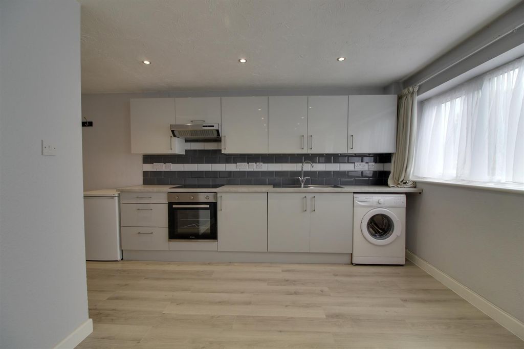 Property photo 1 of 8 Img_9267-Img_9269.Jpg