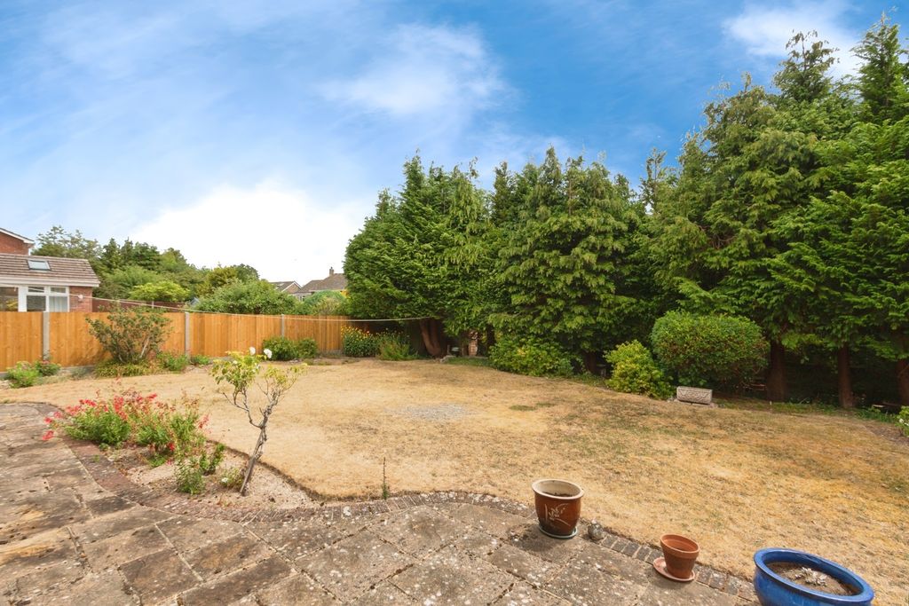 Property photo 3 of 18 Photo